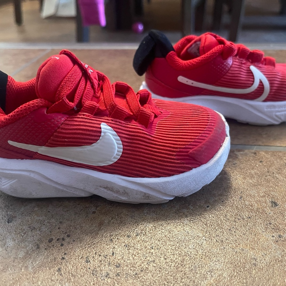 Nike Kids' Red Athletic Sneakers - Lightweight Comfort
